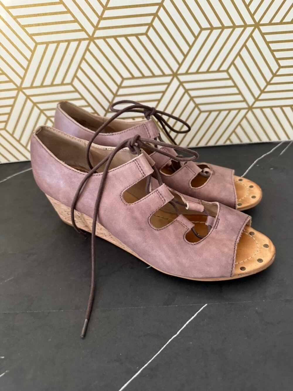 LaTigo Women's Leather Sandals | Size 10